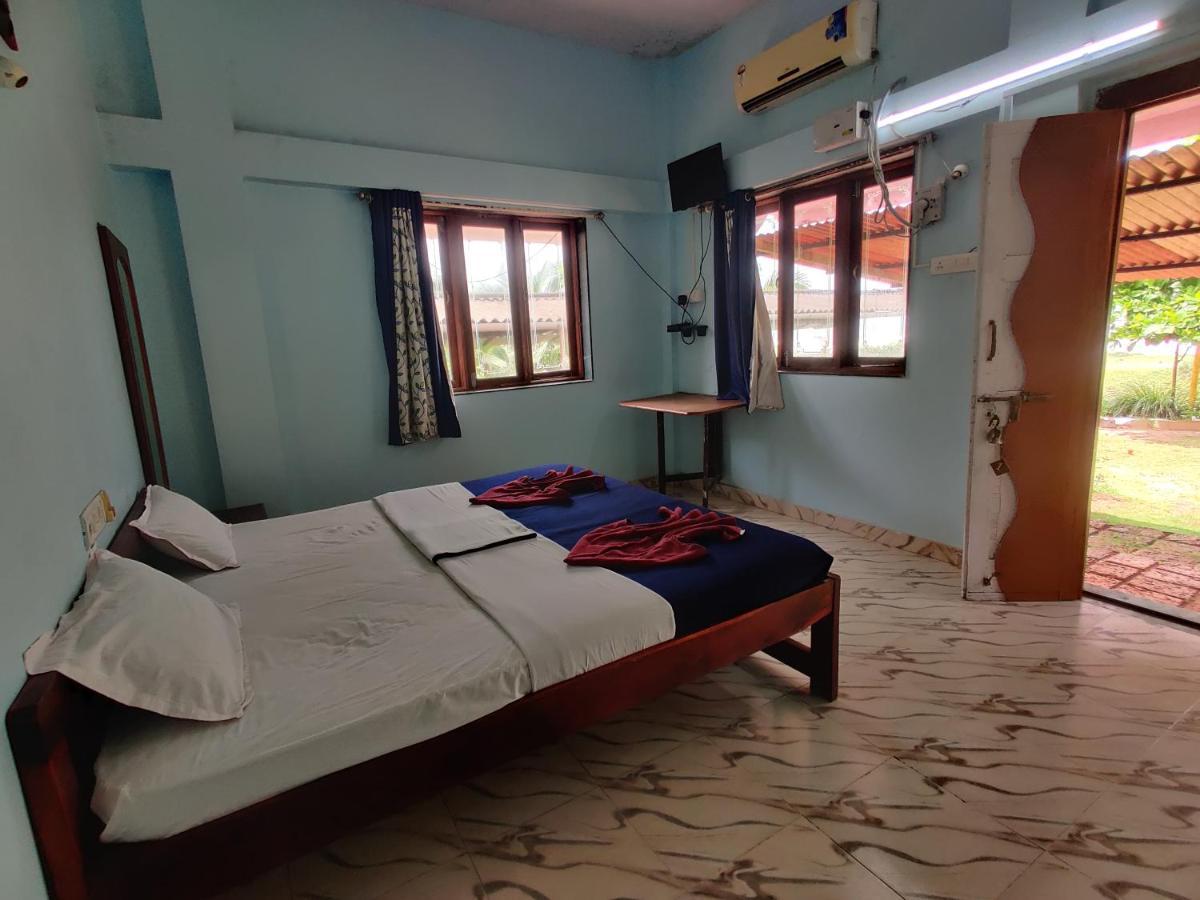 Mermaid Beach Resorts Vengurla Exterior foto