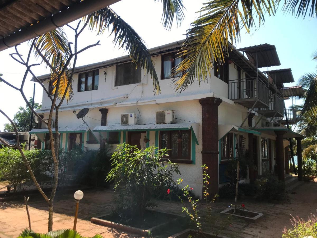 Mermaid Beach Resorts Vengurla Exterior foto