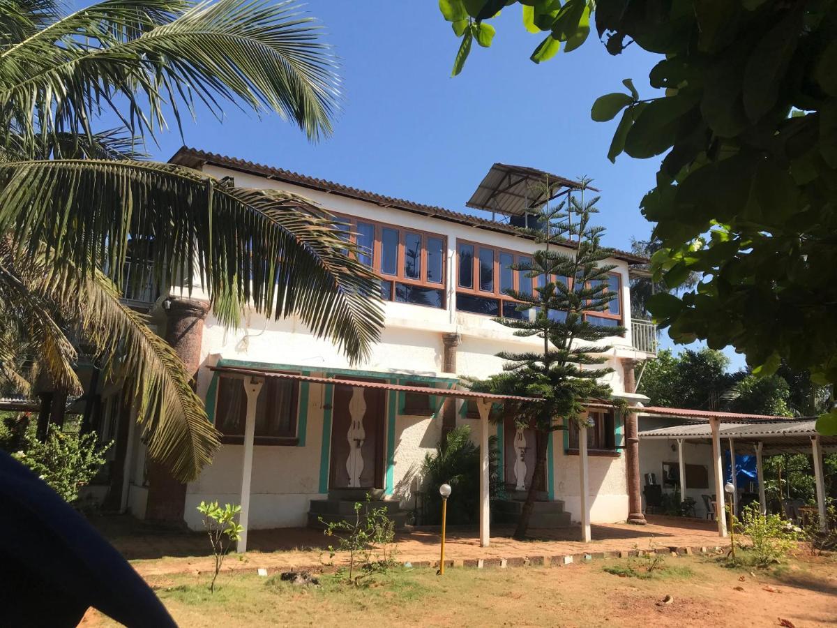 Mermaid Beach Resorts Vengurla Exterior foto